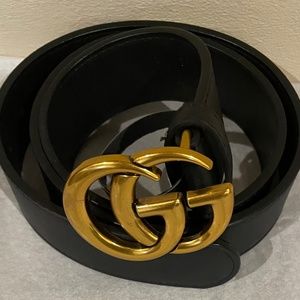Gucci Marmot GG black leather belt. 110/44